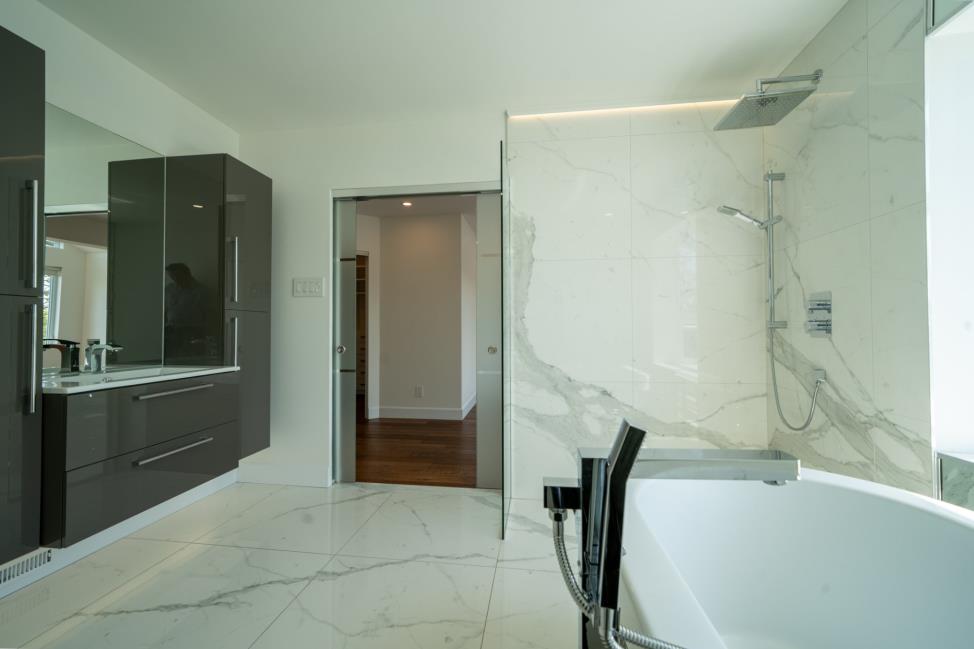 Salle de bains attenante à la CCP